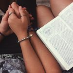 Espirito Santo de Deus: O que é e Por Que nós precisamos Dele? Tudo o que você precisa saber sobre NAMORO CRISTÃO