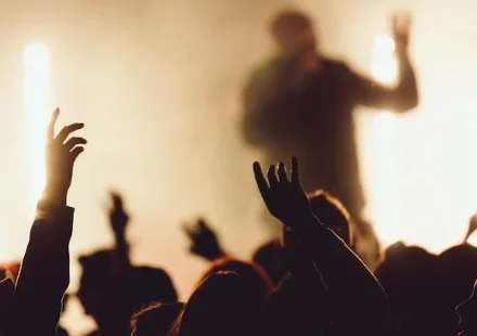 10 Ideias de Temas de Campanhas Fortes para usar na Igreja
