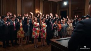 Culto na Casa Branca celebra 100 dias de governo Trump