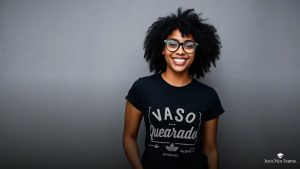 Flavia Quintino celebra o lançamento de 'Vaso Quebrado' em culto especial