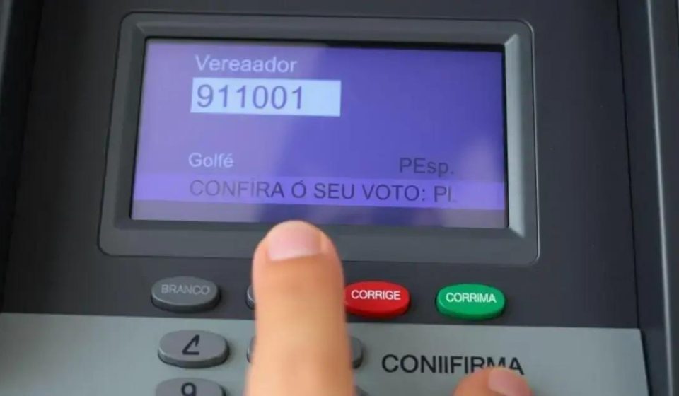STF mantém veto a candidatos que não prestam contas eleitorais STF mantém veto a candidatos que não prestam contas eleitorais