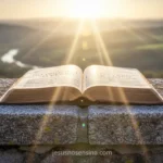 Deuteronômio 1:11: A Promessa de Multiplicação que Transforma Vidas Bíblia aberta sobre uma rocha, simbolizando os fundamentos do evangelho.