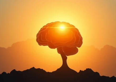 Cérebro com raízes douradas, luz divina, simbolizando renovação da mente.
